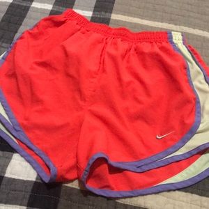 To small never worn Nike